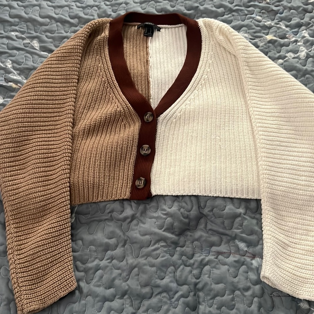 Two-Toned Cropped Sweater